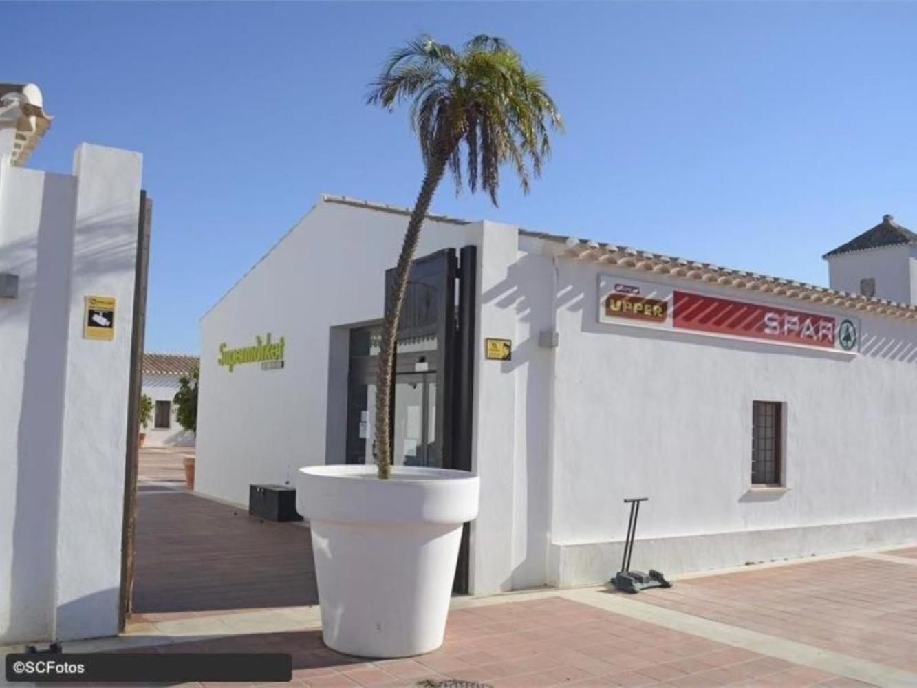 Casa Atlantico Resort Apartment - 1 Double Bed, 2 Single Beds, 1 Sofa Bed, Spacious, Ideal For Families 수끼나 외부 사진